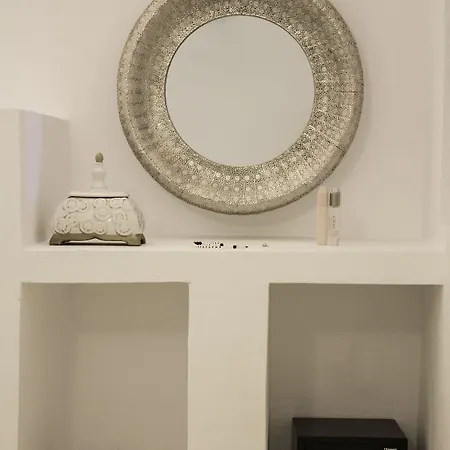 Ananda Apartment *